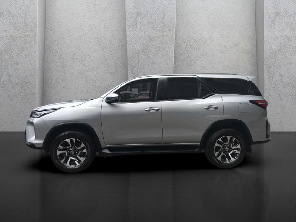 Toyota Fortuner 2.4 Gd-6 4X4 6At