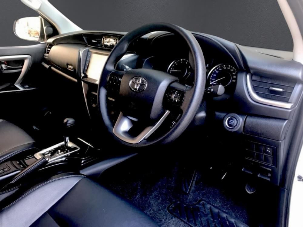Toyota Fortuner 2.4 Gd-6 4X4 At