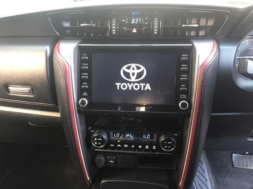 Toyota Fortuner 2.8 Gd-6 Rb At