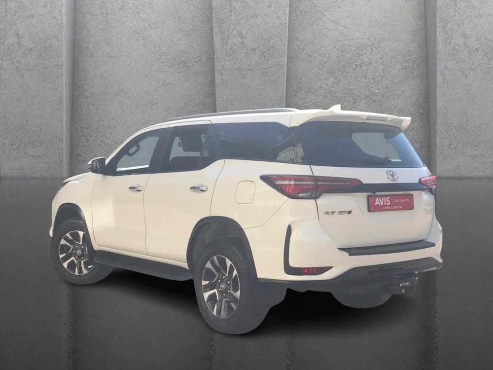 Toyota Fortuner 2.8 Gd-6 Rb At