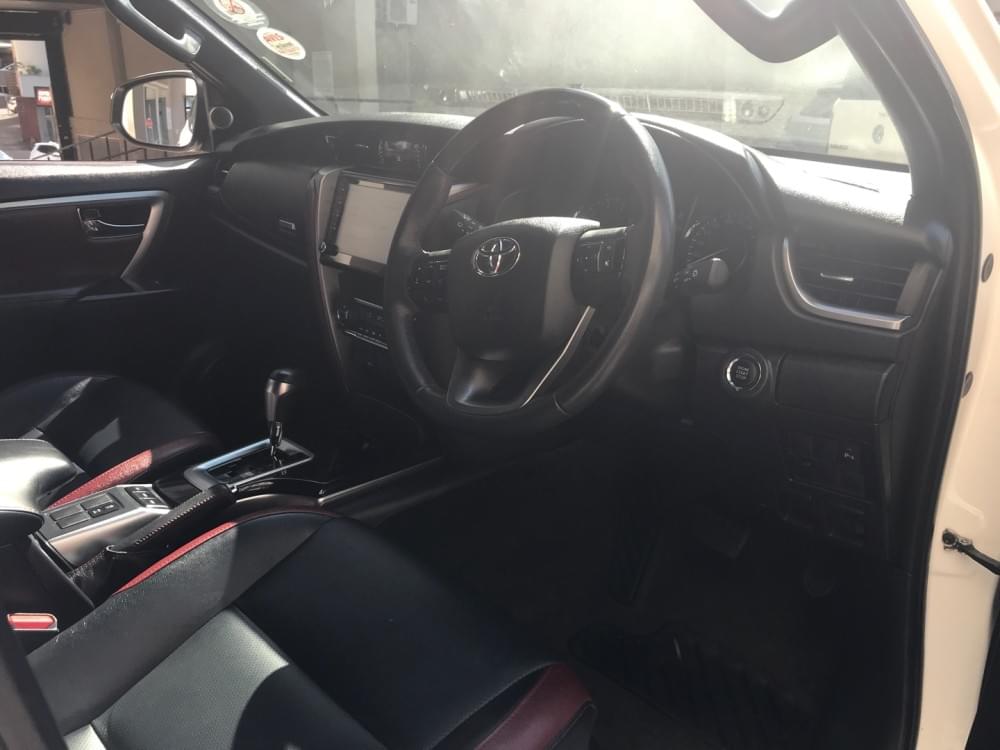 Toyota N/A 2.8 Gd-6 Rb At