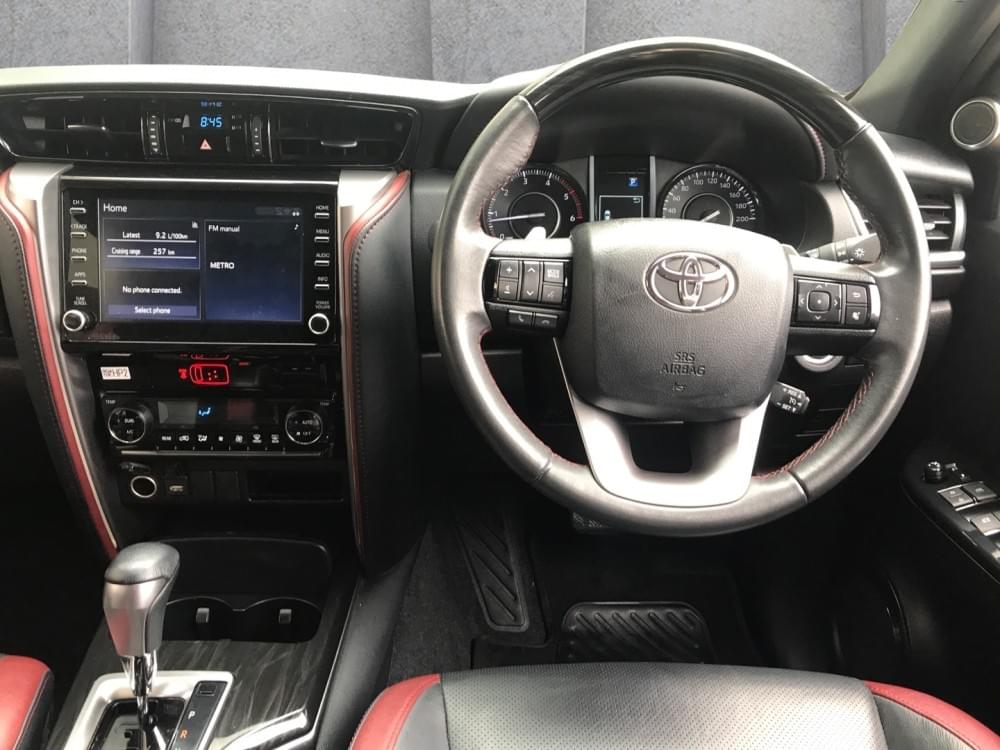 Toyota Fortuner 2.8 Gd-6 Rb At