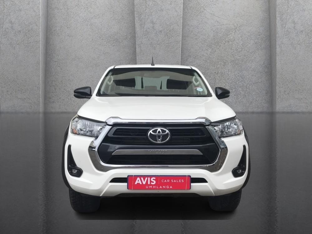 Toyota Hilux 2.4 Raider X 4X4