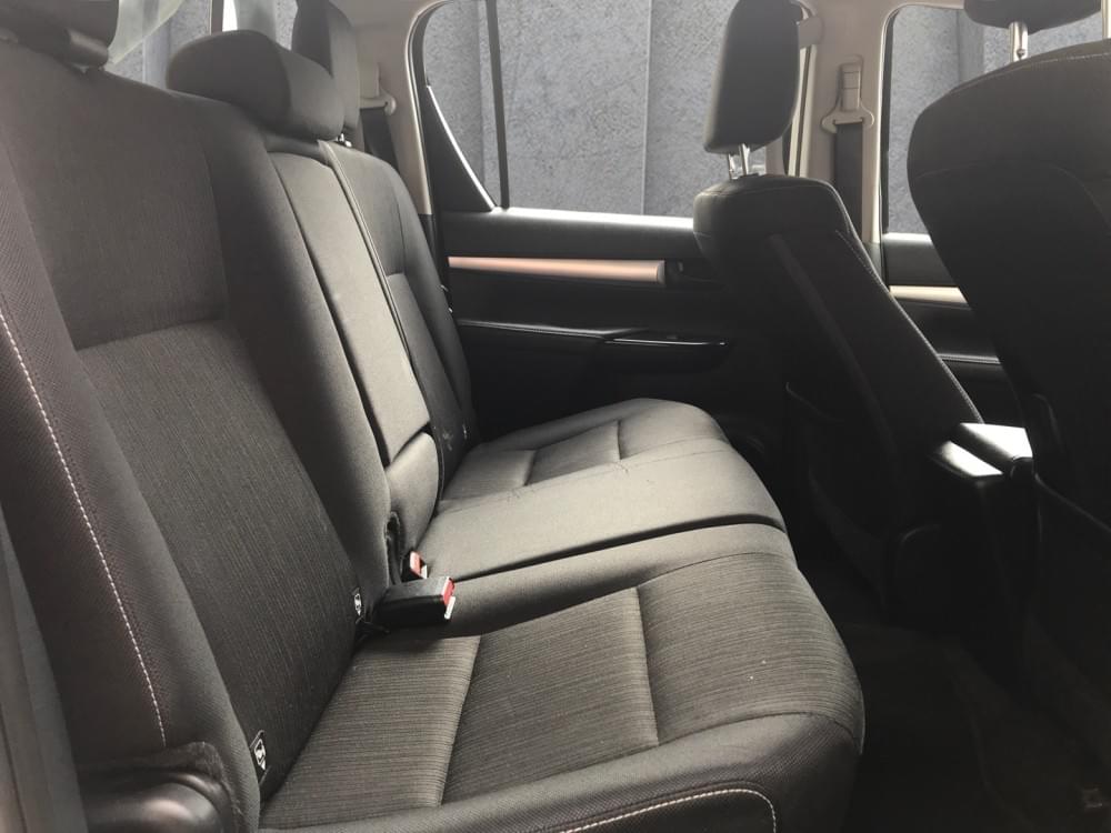 Toyota Hilux 2.4 Raider X 4X4