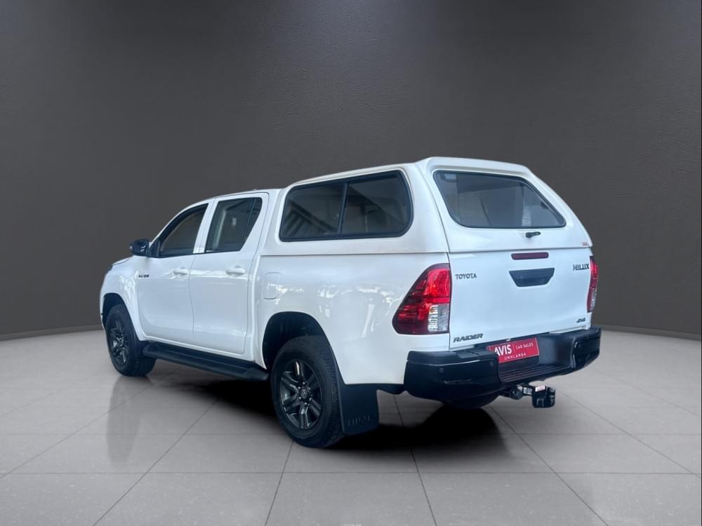 Toyota Hilux 2.4 Gd-6 Raider 4X4 6At