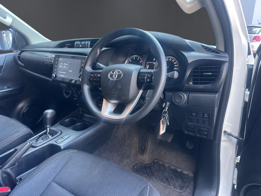 Toyota Hilux 2.4 Gd-6 Raider 4X4 6At