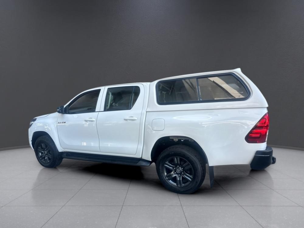 Toyota Hilux 2.4 Gd-6 Raider 4X4 6At