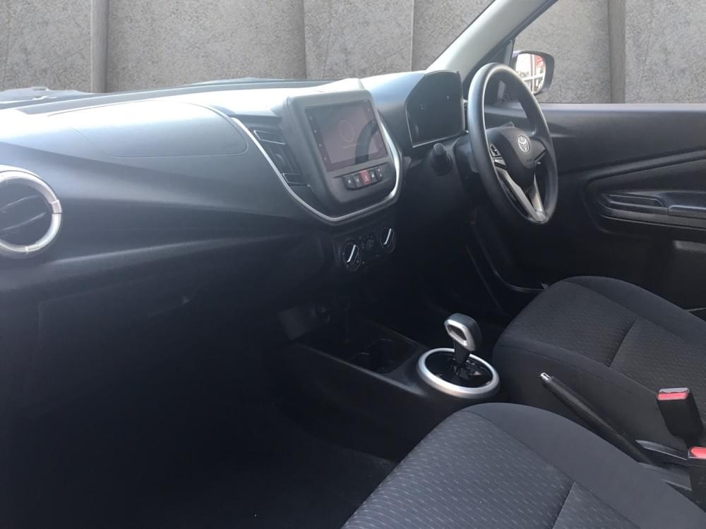 Toyota Vitz 1.0 Xr Amt