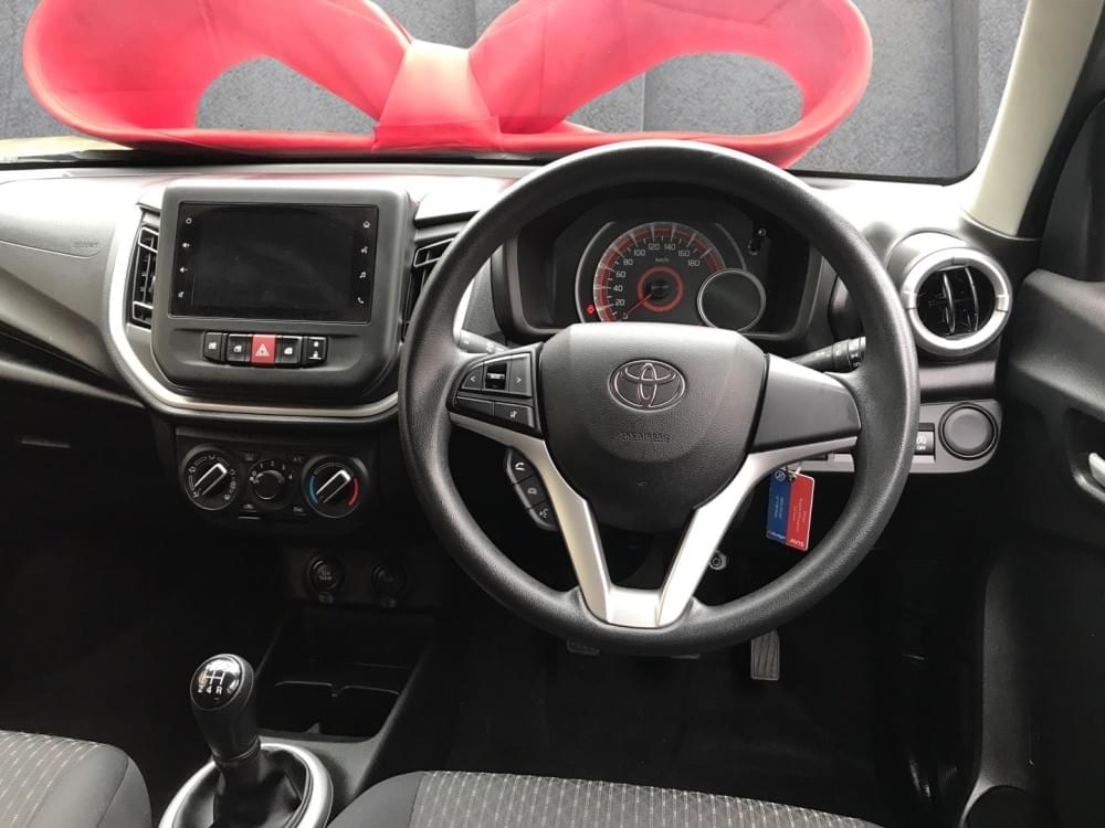 Toyota Vitz 1.0 Xr