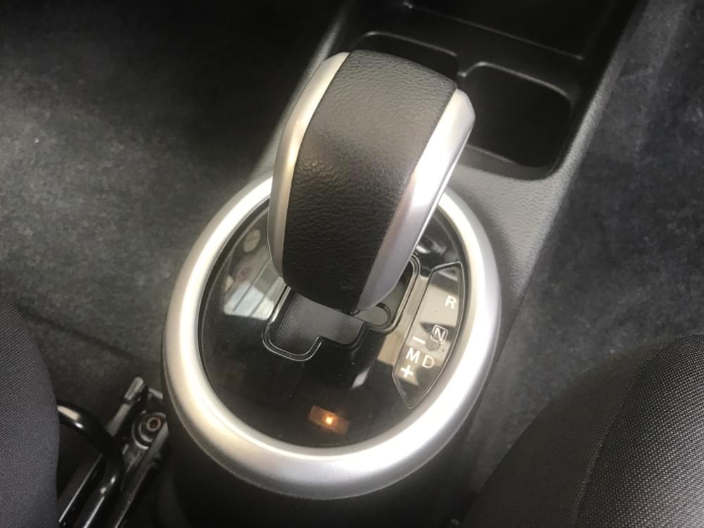 Toyota Vitz 1.0 Xr Amt