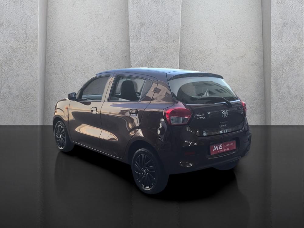 Toyota Vitz 1.0 Xr Amt