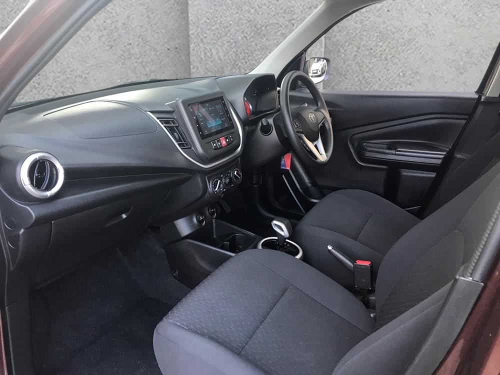 Toyota Vitz 1.0 Xr Amt