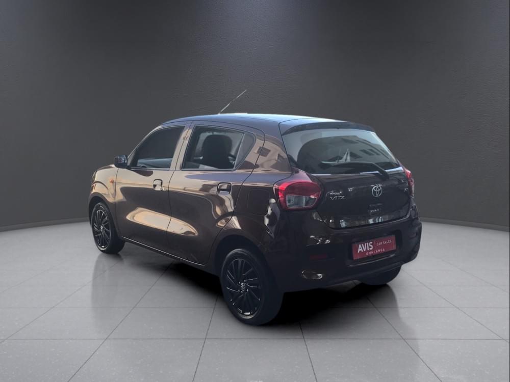 Toyota Vitz 1.0 Xr Amt