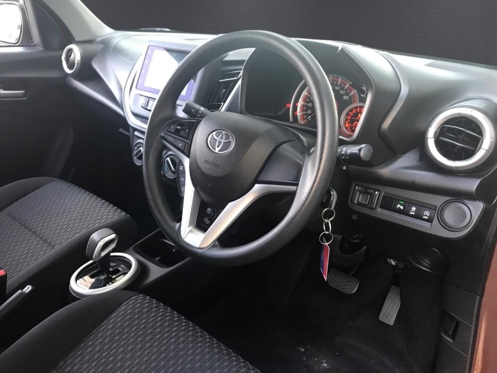 Toyota Vitz 1.0 Xr Amt