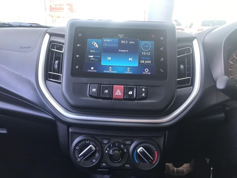 Toyota Vitz 1.0 Xr Amt