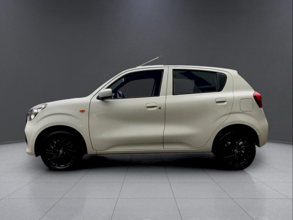 Toyota Vitz 1.0 Xr Amt
