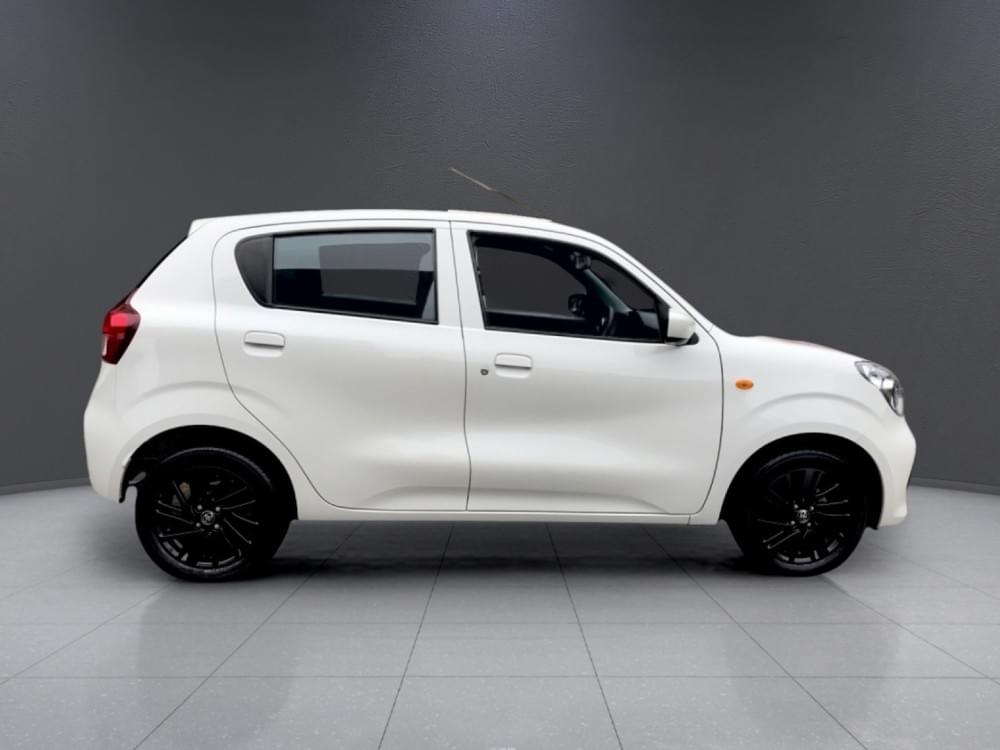 Toyota Vitz 1.0 Xr Amt