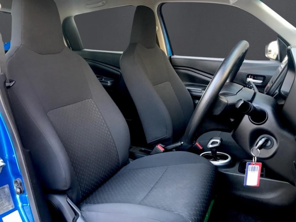 Toyota Vitz 1.0 Xr Amt