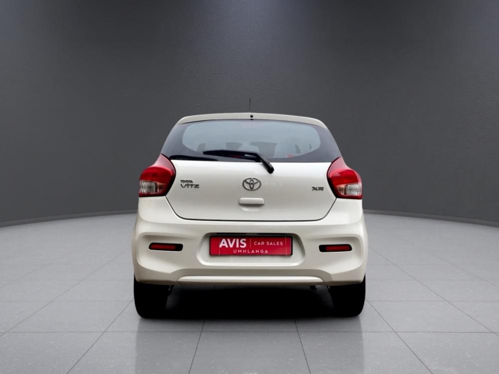 Toyota Vitz 1.0 Xr Amt