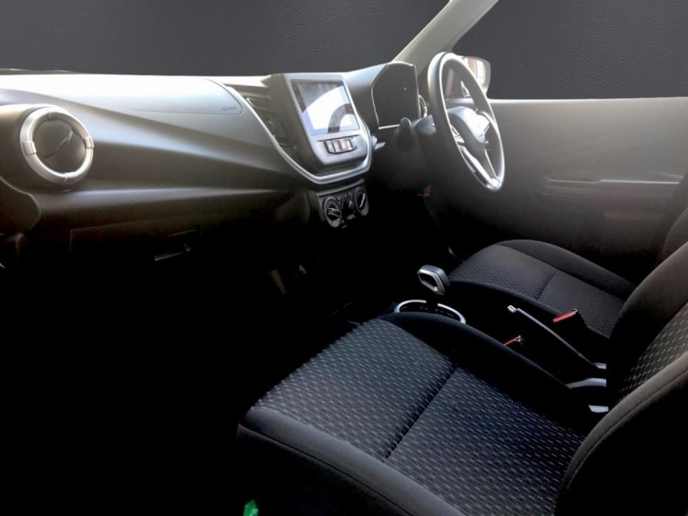 Toyota Vitz 1.0 Xr Amt