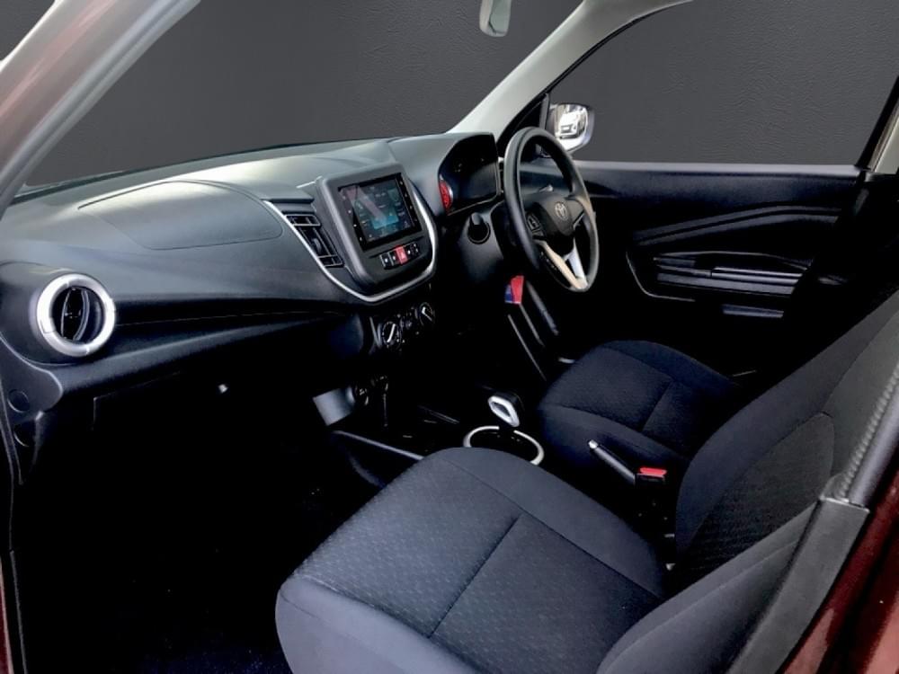 Toyota Vitz 1.0 Xr Amt