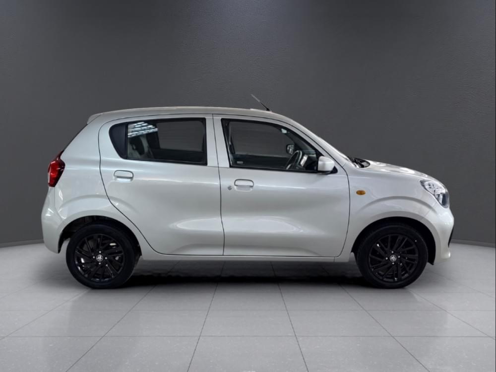 Toyota Vitz 1.0 Xr Amt