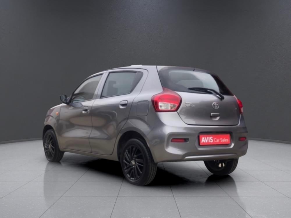 Toyota Vitz 1.0 Xr Mt