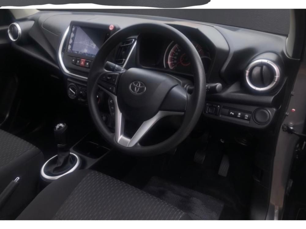 Toyota Vitz 1.0 Xr Mt