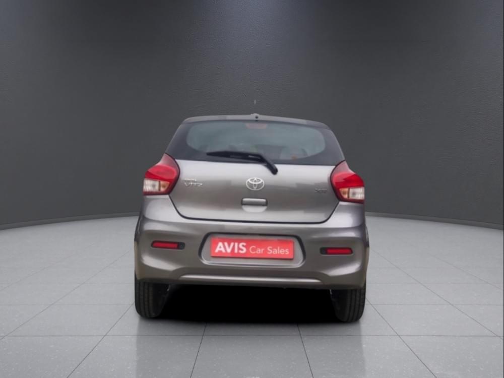 Toyota Vitz 1.0 Xr Mt