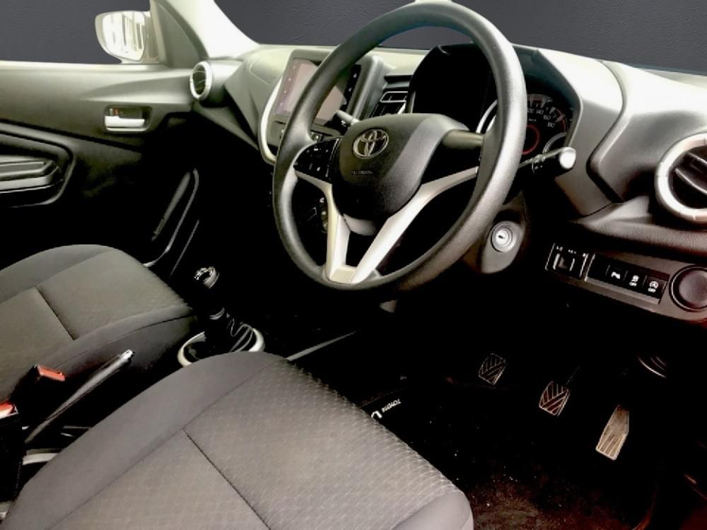 Toyota Vitz 1.0 Xr