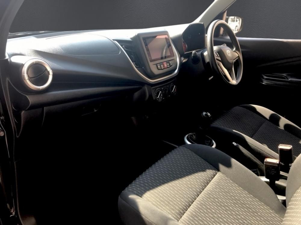 Toyota Vitz 1.0 Xr