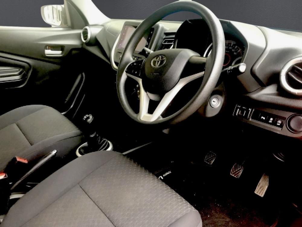 Toyota Vitz 1.0 Xr