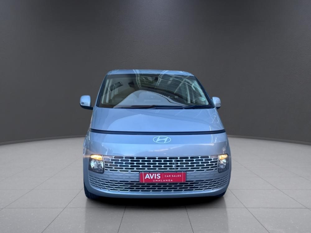 Hyundai N/A 2.2D Executive 9 Seater At