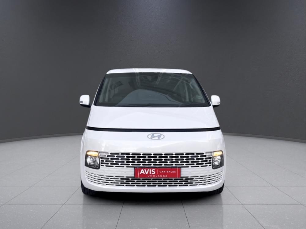 Hyundai Staria 2.2D Executive 9 Seater At