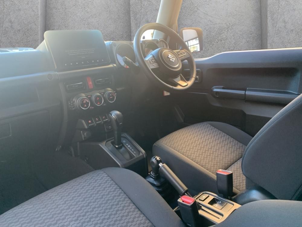 Suzuki Jimny 1.5 Glx At