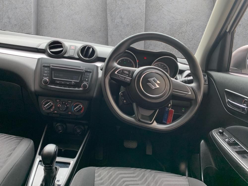 Suzuki Swift 1.2I Gl Amt