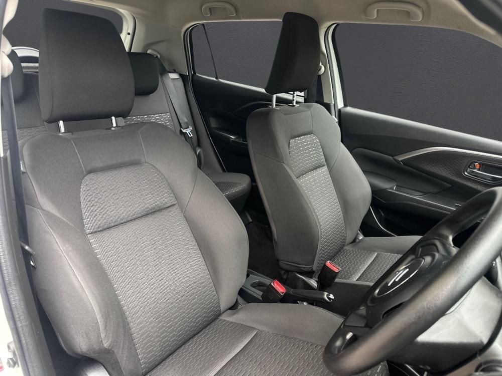 Suzuki N/A 1.2 Gl Mt