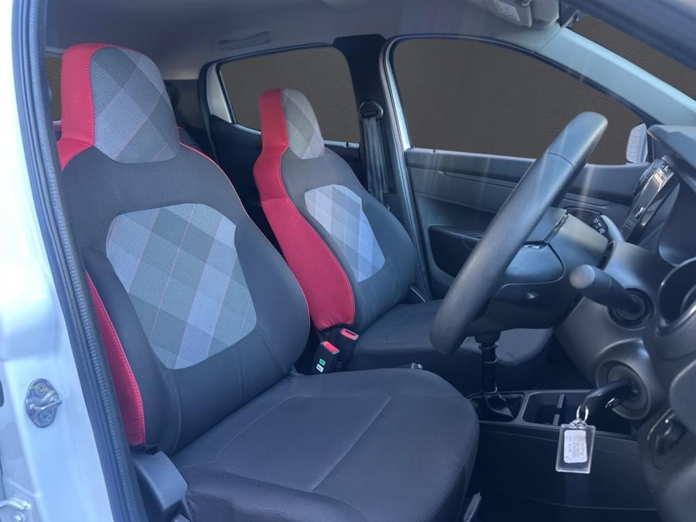 Renault Kwid 1.0 Techno