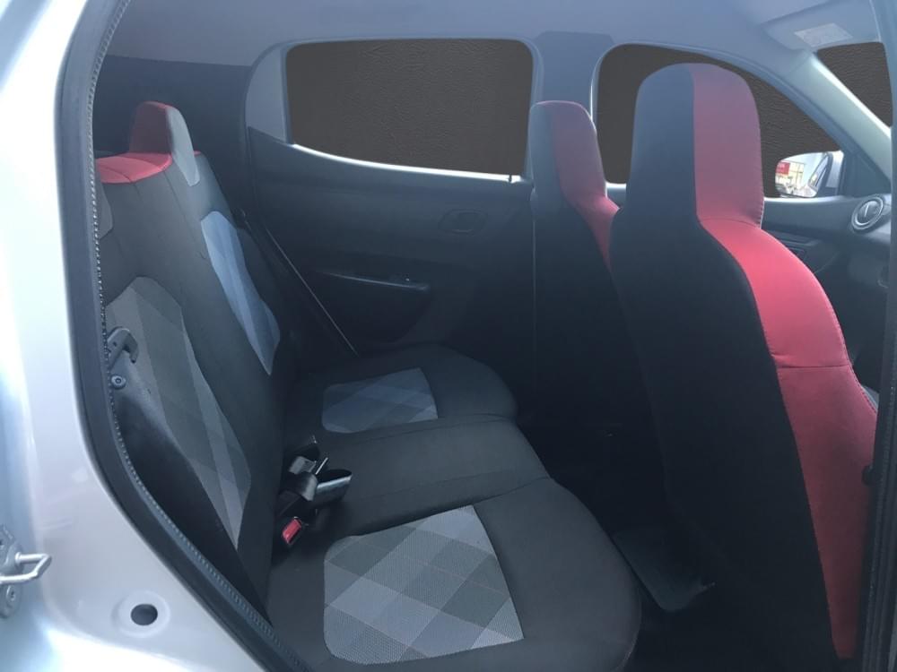 Renault N/A 1.0 Techno