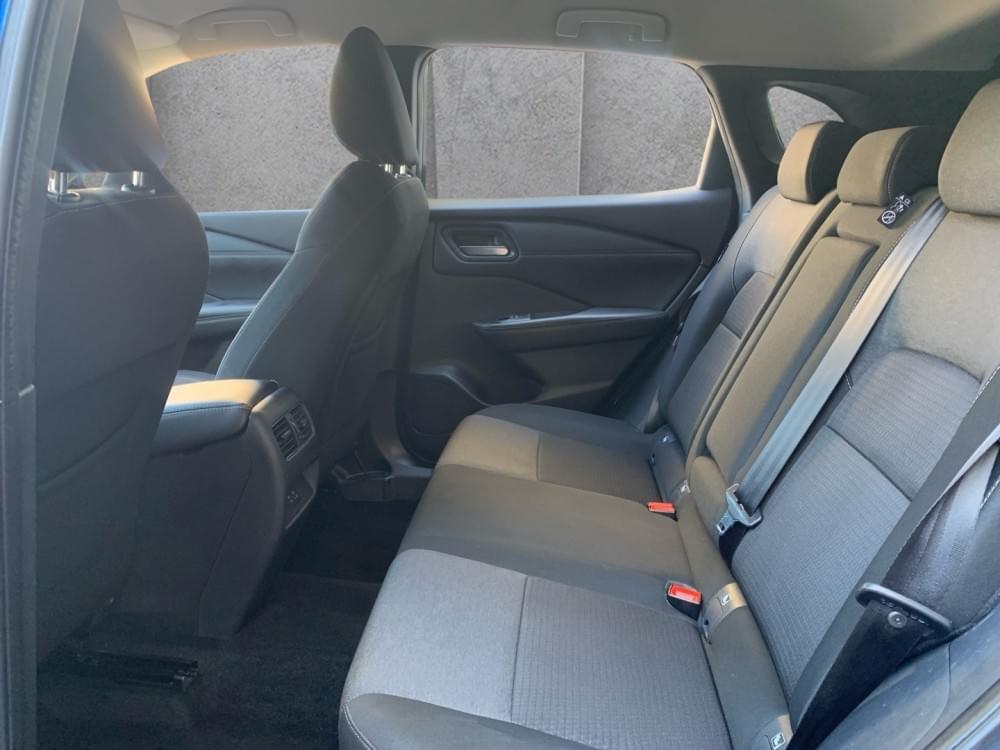 Nissan Qashqai 1.3T Acenta Xtronic 2-Tone