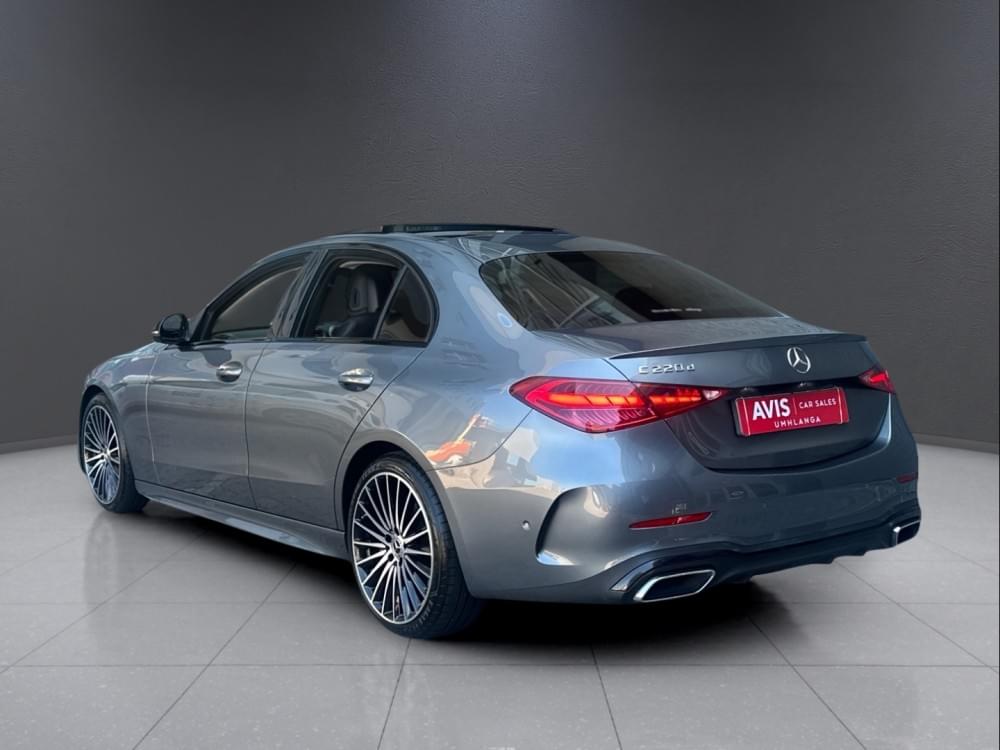 Mercedes Benz C-Class Sedan 220D