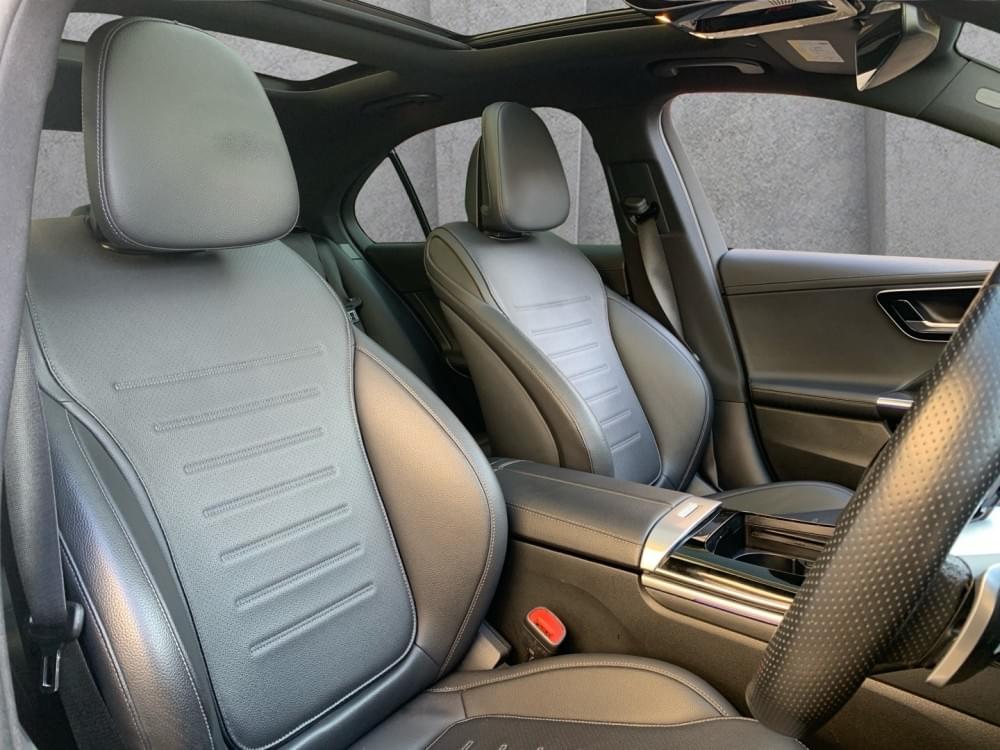Mercedes Benz C-Class Sedan 200