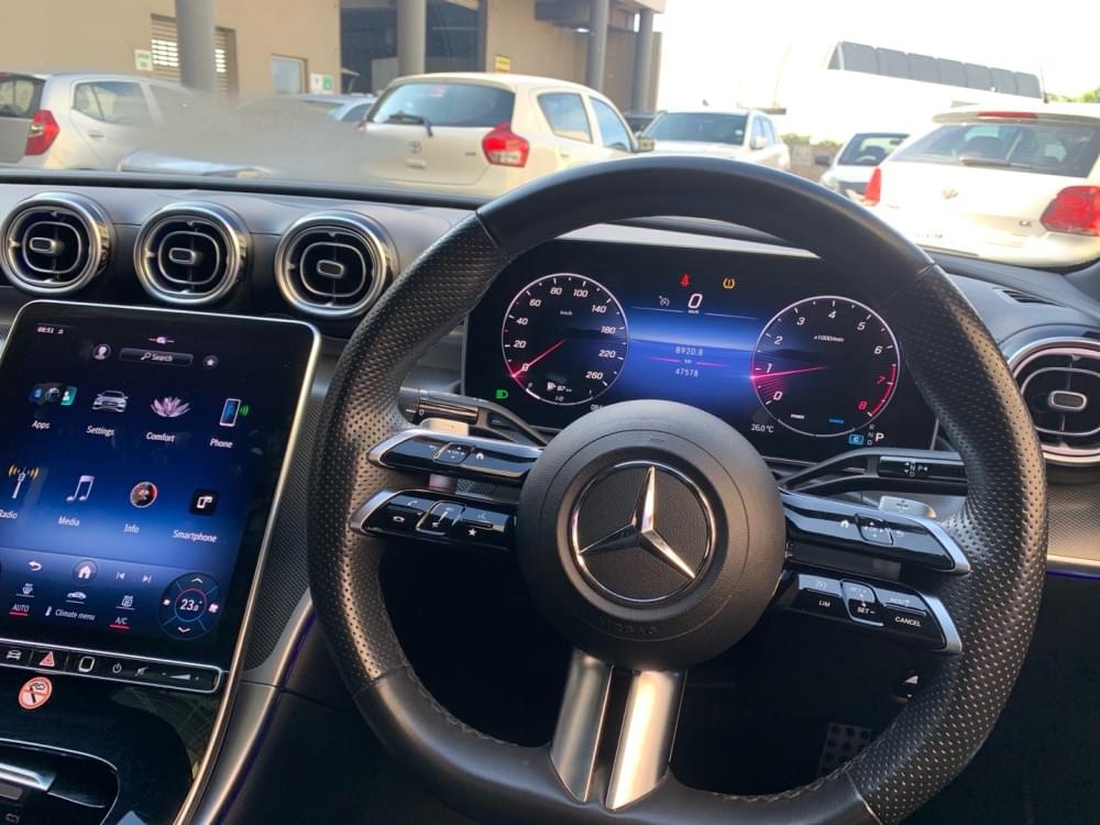 Mercedes Benz C-Class Sedan 200