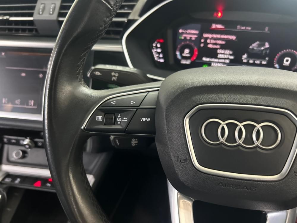 Audi Q3 35 Tfsi S Line S Tronic