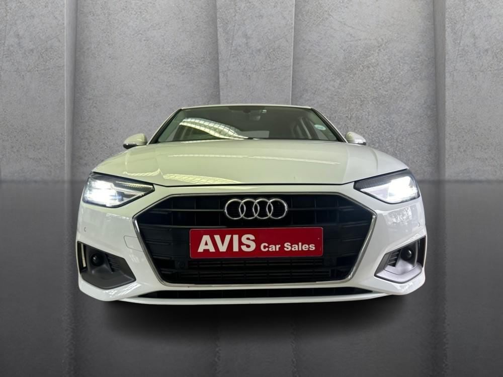 Audi A4 Sedan 35 Tfsi S Tronic