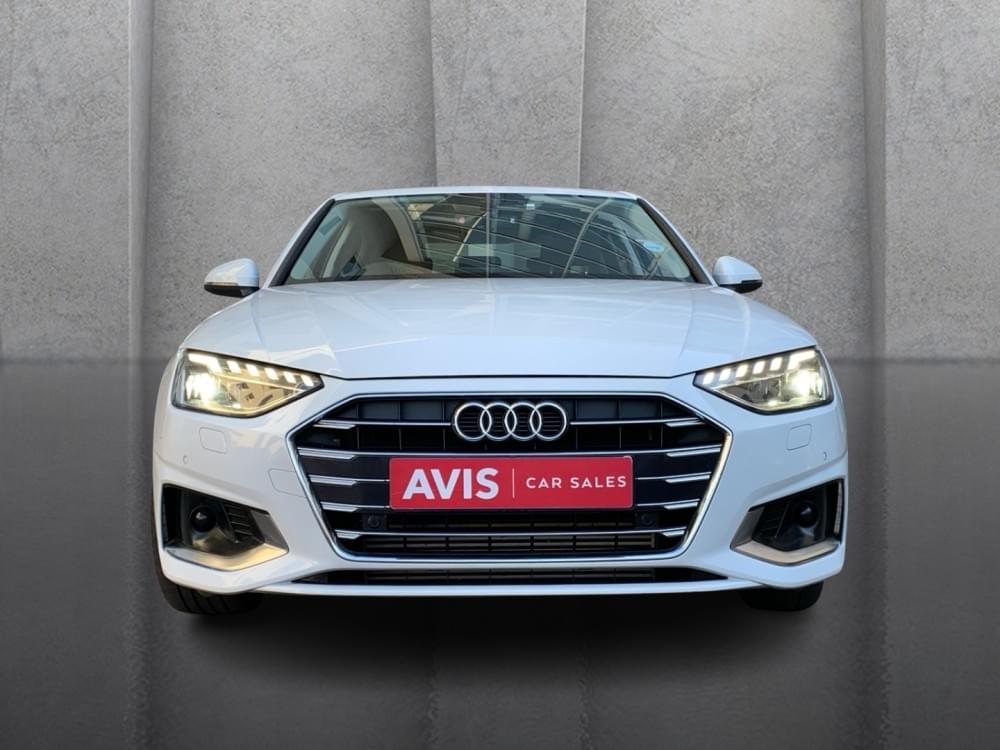 Audi A4 Sedan 35 Tfsi S Tronic Advanced