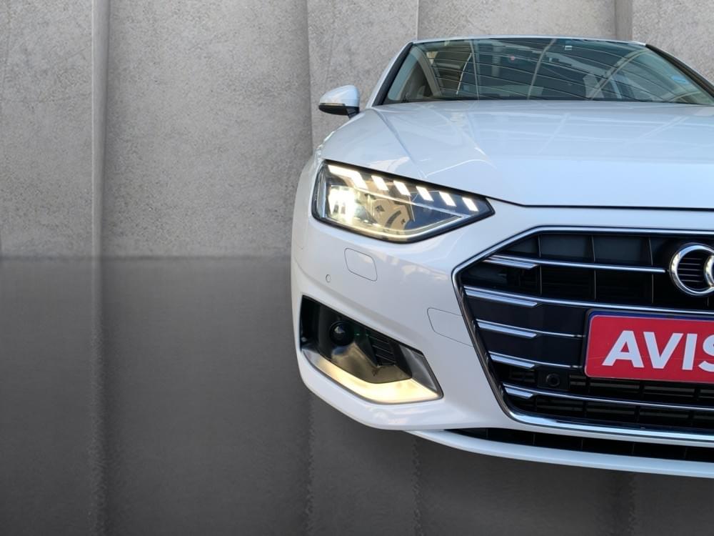 Audi A4 Sedan 35 Tfsi S Tronic Advanced