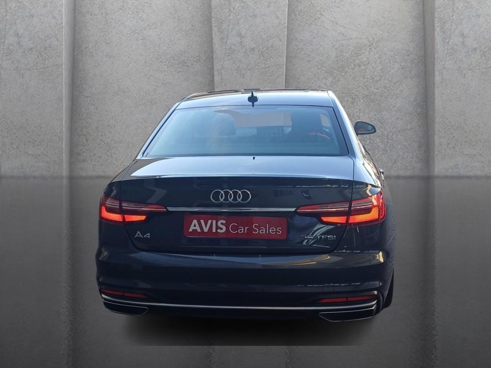 Audi A4 Sedan 35 Tfsi S Tronic