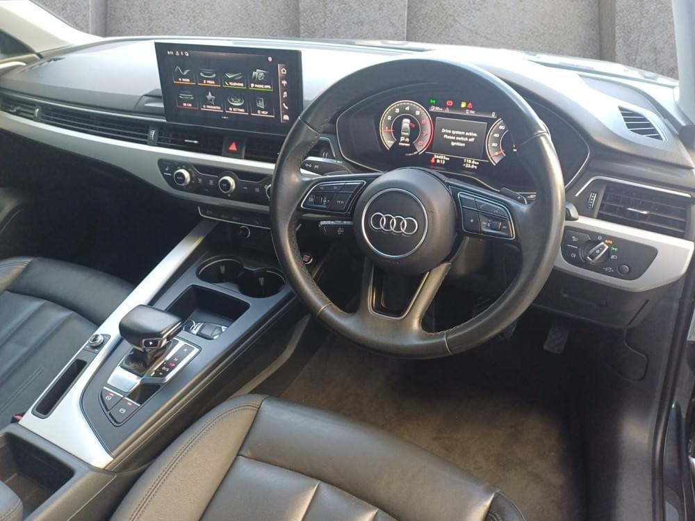 Audi A4 Sedan 35 Tfsi S Tronic