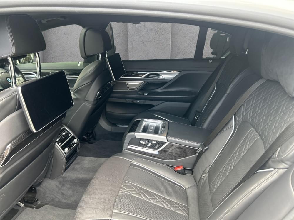 Bmw 7 Series 750Li Xdrive M Sport+Pure Excel Spo